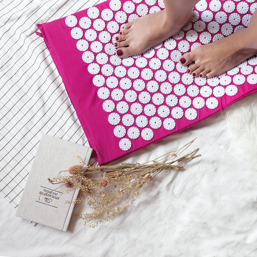 STARK™ Acupressure Recovery Mat